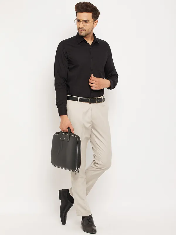 Cream_Poly_Viscose_Mid_Rise_Straight_Fit_Formal_Trouser_For_Men