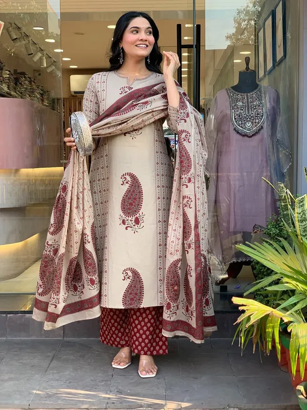 Women_Printed_Cotton_Kurta_Pant_Dupatta_Ethnic_Set_with_Embroidered_Detailing