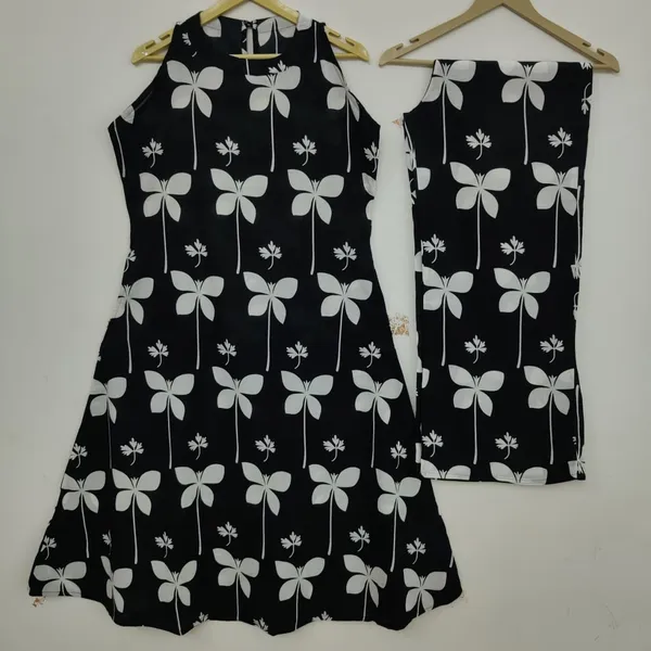 chic_Printed_A-Line_Halter_Neck_Kurta_Palazzo_Set