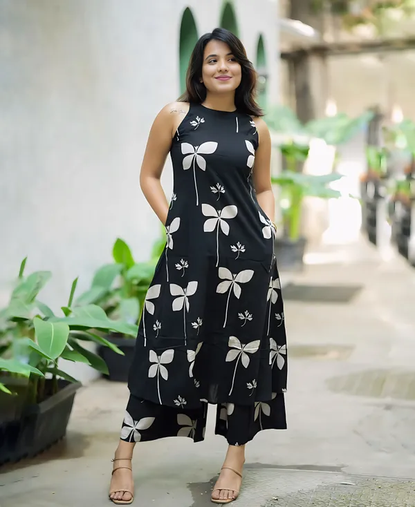 chic_Printed_A-Line_Halter_Neck_Kurta_Palazzo_Set