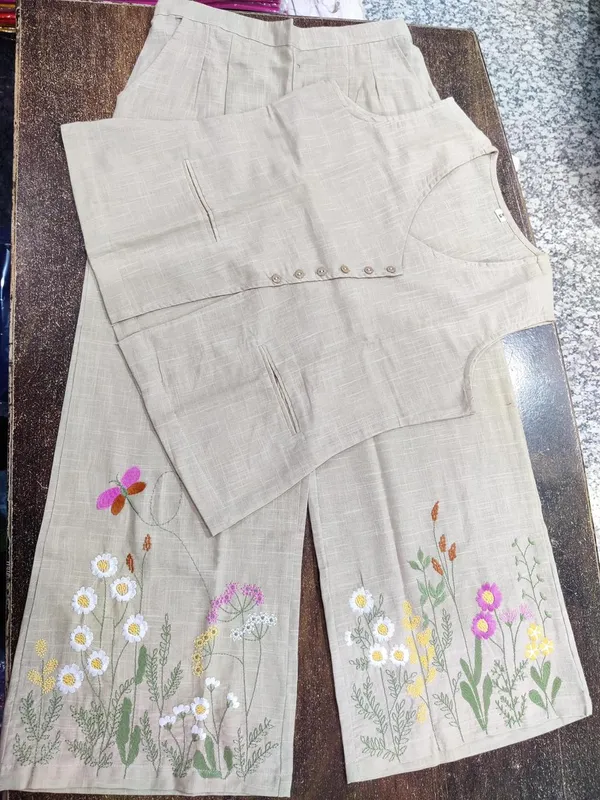 Stylish_cotton_slub_embroidered_co-ord_set_with_tailored_silhouette_and_functional_detailing