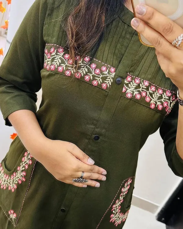 Upgrade_Your_Office_Wear_with_this_Classy_Embroidered_Kurti_&_Trendy_2-Side_Pocket_Pant_All-Day_Comfort_&_Style!