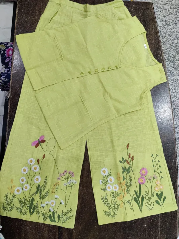 Stylish_cotton_slub_embroidered_co-ord_set_with_tailored_silhouette_and_functional_detailing