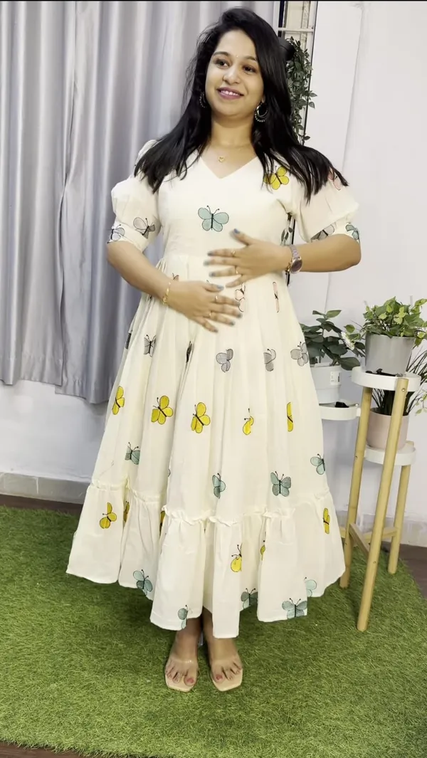 White_Cotton_Butterfly_Print_Kurti_For_Women