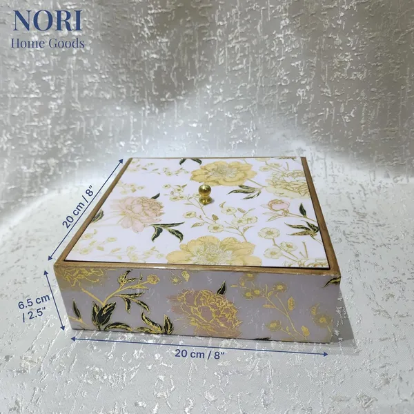 White_Flower_Decorative_Box_With_Lid_|_Multipurpose_Box_For_Serving_Dry_Fruits_Or_Snacks,_Storing_Jewellery,_Organizing_Accessories_|_Elegant_Gifting_Option_With_4_Removable_Compartments_|_Home_Decor