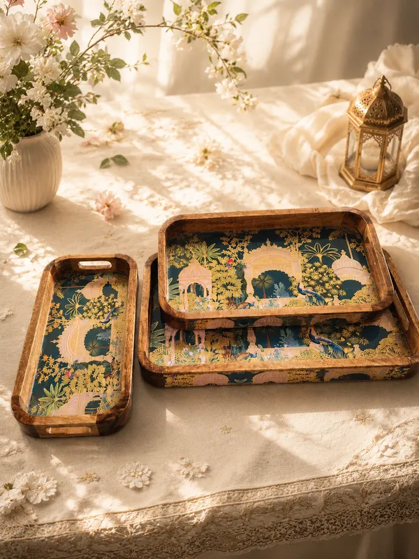 Set_of_3_-_Shalimar_Wooden_Tray_Set