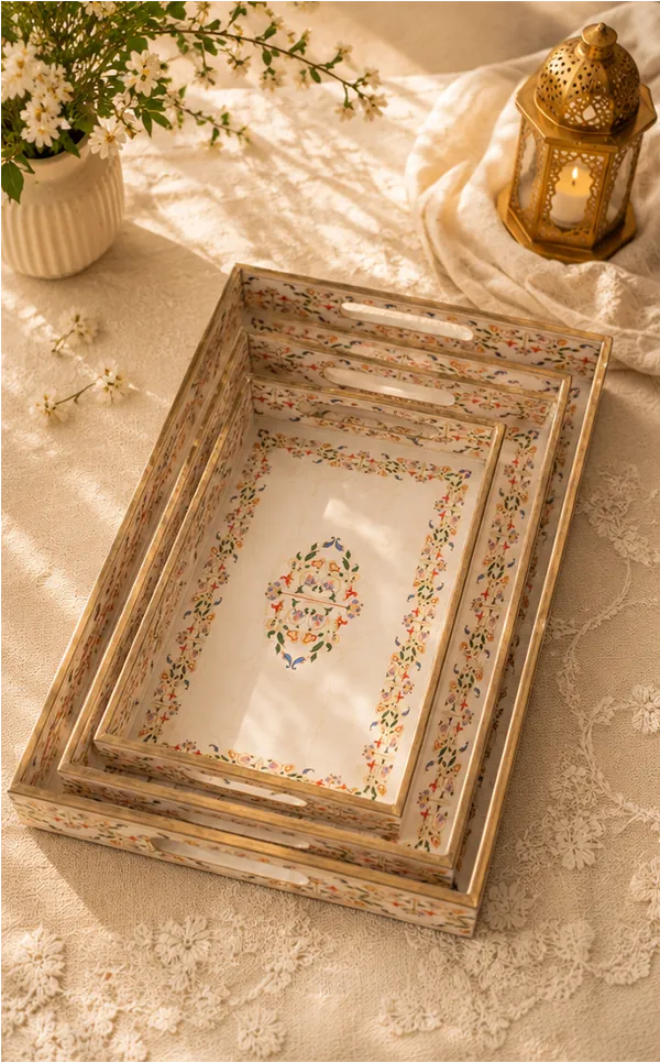 Set_of_3_-_Taj_Bloom_Wooden_Serving_Tray_Set