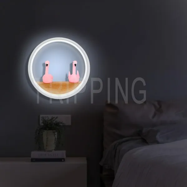 White_&_Pink_Decorative_Flamingo_Design_10_Watt_Wall_Lamp