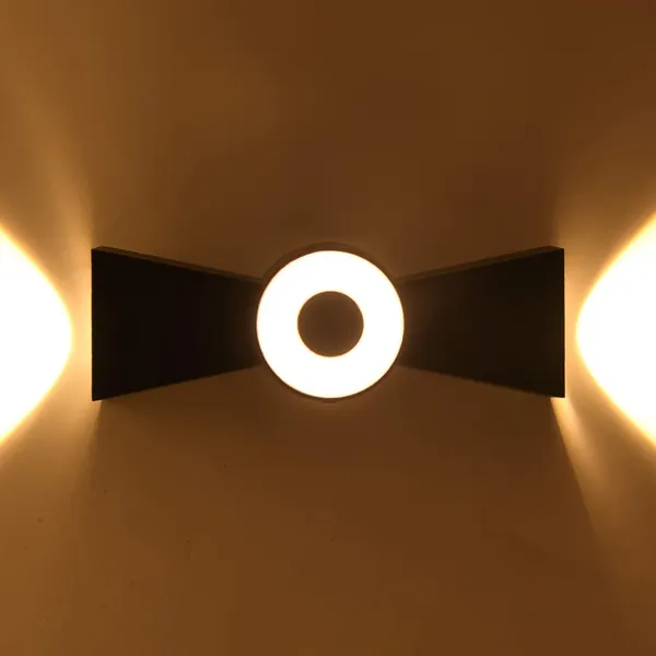 Trippiing_Wall_Lamp_13