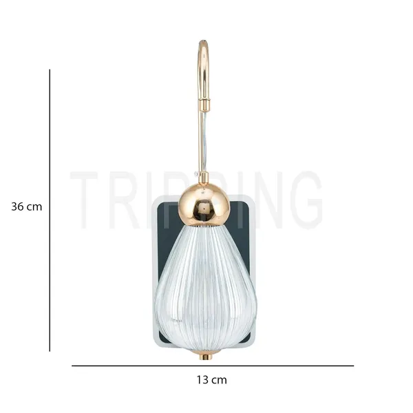 Gold_&_Clear_Decorative_8_Watt_Crystal_Diamond_Wall_Lamp