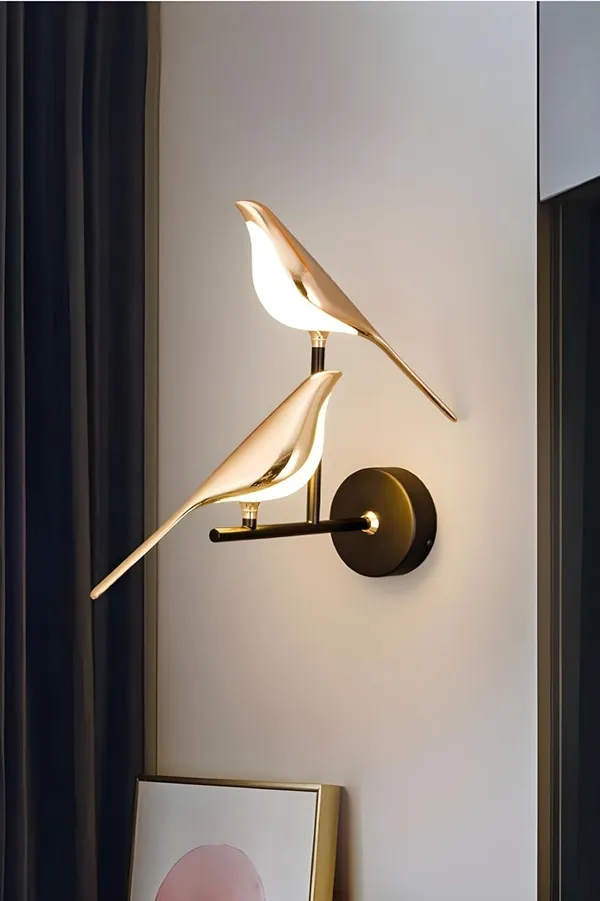 Golden_Decorative_Metal_Bird_Double_Wall_Light_For_Living_Room