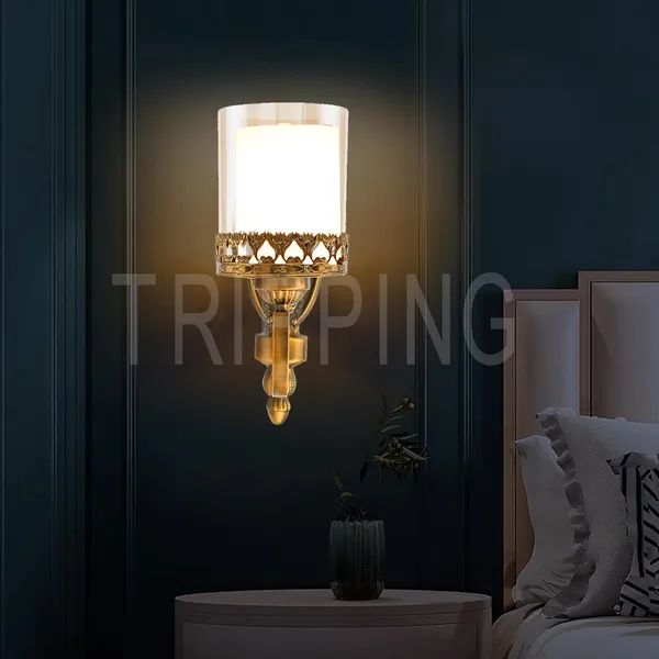 Golden_Decorative_4_Watt_Wall_Lamp_With_Amber_Glass_Shade