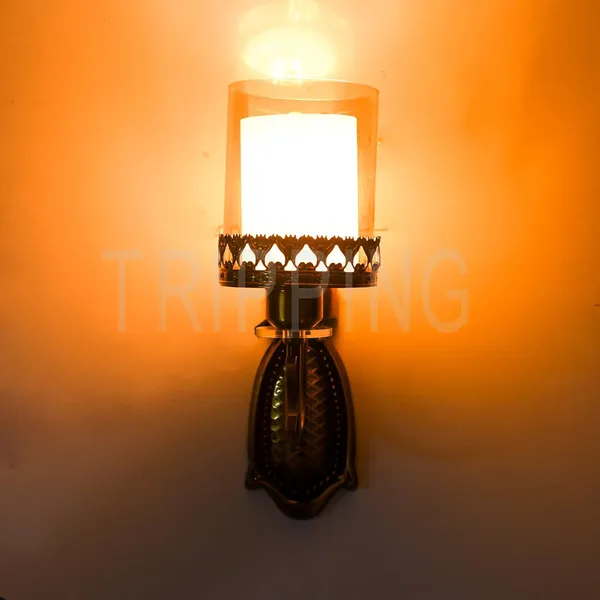Golden_Decorative_4_Watt_Wall_Lamp_With_Amber_Glass_Shade