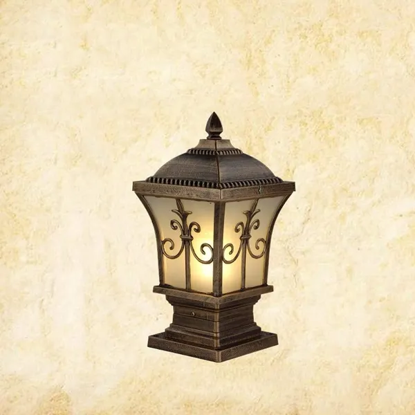 Gold_Decorative_Outdoor_Gate_Pillar_Lamp_With_Pvc_Glass