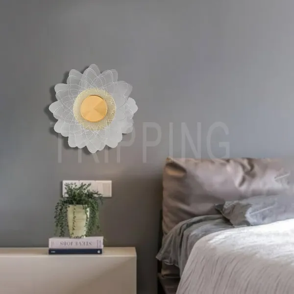 Gold_&_White_Decorative_7_Watt_Led_Ceiling_Cum_Wall_Lamp