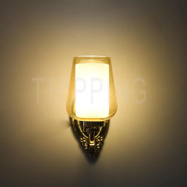 Gold_Decorative_Double_Glass_Shade_Wall_Lamp