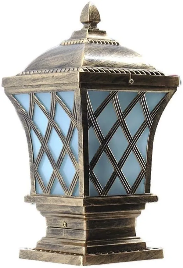 Gold_Decorative_Waterproof_Outdoor_Gate_Pillar_Lamp_With_Pvc_Glass