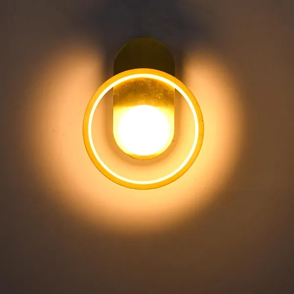 Gold_&_Clear_Decorative_Circular_12_Watt_Led_Wall_Lamp