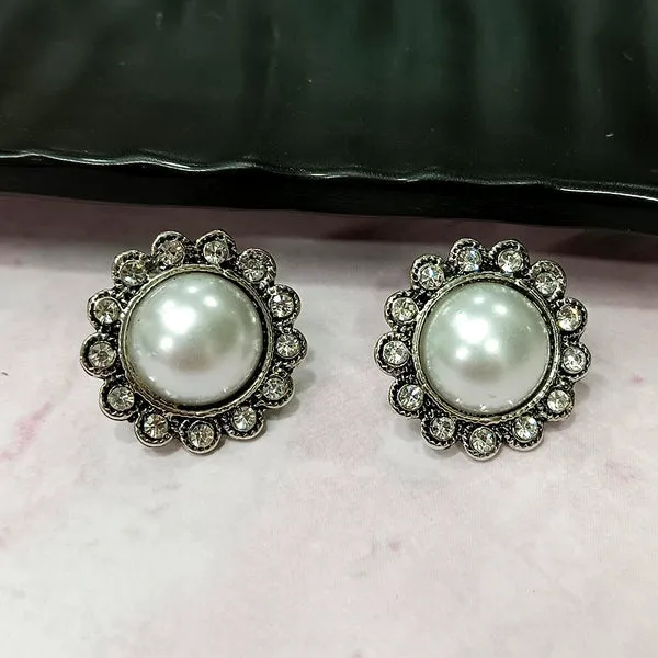 Elegant_Silver_Flo_Stud_Earrings__Delicate_and_Timeless_For_Women_&_Girls