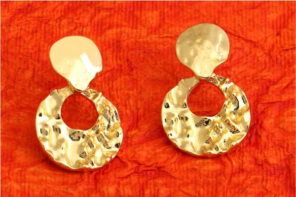 Gold_Plated_Hand_Crafted_Geometrical_Drop_Earring_60_For_Women_&_Girls