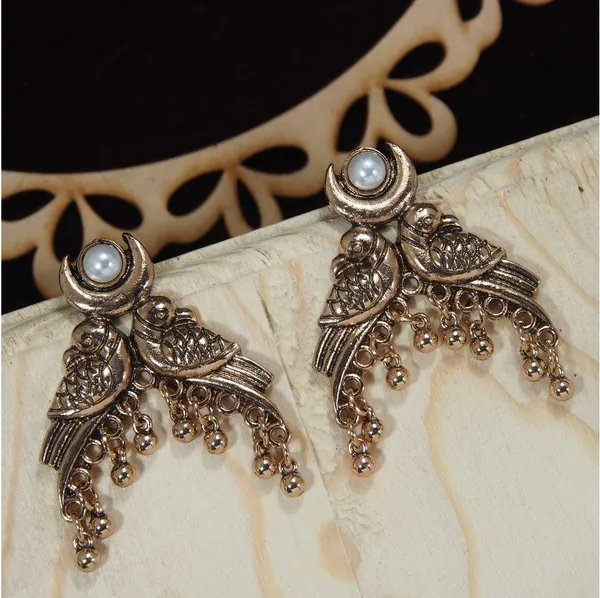Antique_Gold_Plated_Rear_Peacock_Earring_For_Women_&_Girls