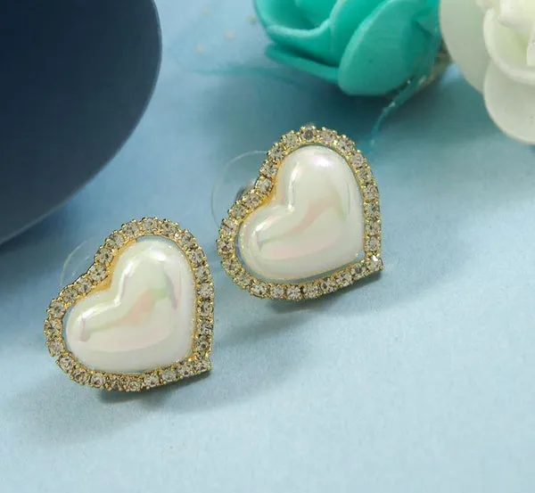 Gold_Plated_Heart_Shaped_Cubic_Zicronia_Xuping_Earring___4800_For_Women_&_Girls