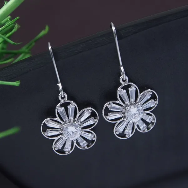Korean_Sunshine_Cz_Flo_Earring___5369_For_Women_&_Girls