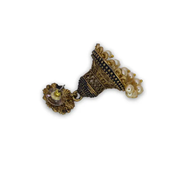 Elegant_Filigree_Jhumka_Earrings_For_Women_&_Girls