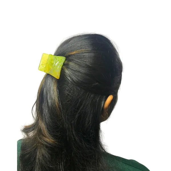 Acrylic_Material_Hair_Claw_Pack_Of_6_For_Women_&_Girls