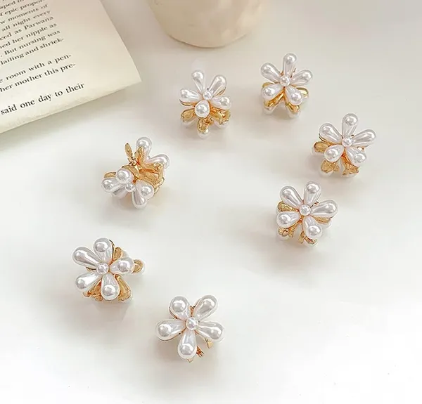 JWELLA_10_Pcs_Korean_Style_Clips_for_Hair,Hair_Clips_For_Women_Stylish_Latest,_Girls_Hair_Accessories,_Mini_Pearl_Claw_Clips,_Hair_Accessories_Women(Pack_oF_10)