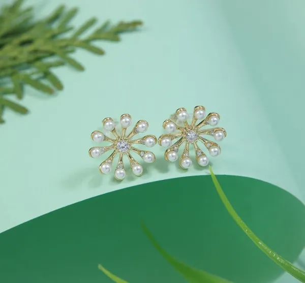 Korean_Floral_Pearl_&_Stone_Earring_-_KRNER_5375_For_Women_&_Girls