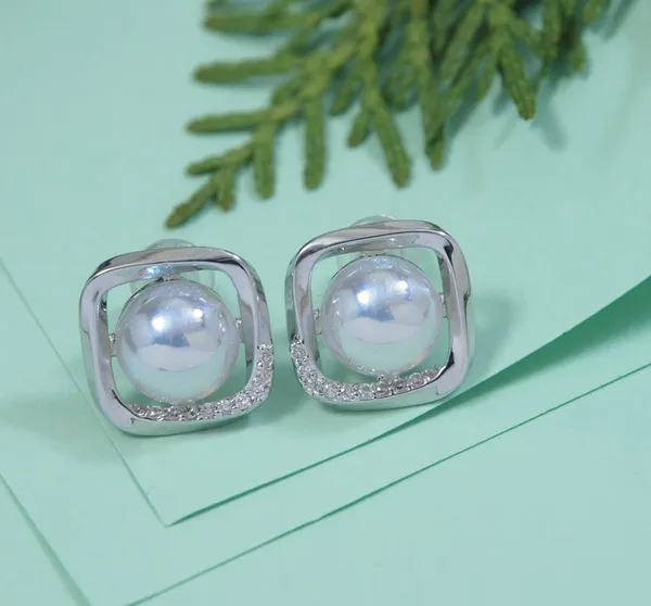Korean_Retro_Meb_Natural_Pearl_Earring_-_KRNER_5376_For_Women_&_Girls