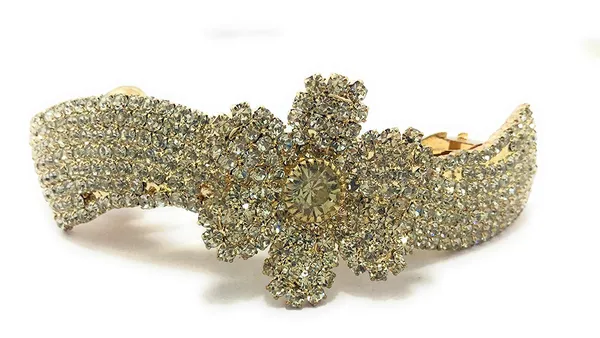 Gold-Plated_Rhinestone_Hair_Pin_For_Women_&_Girls