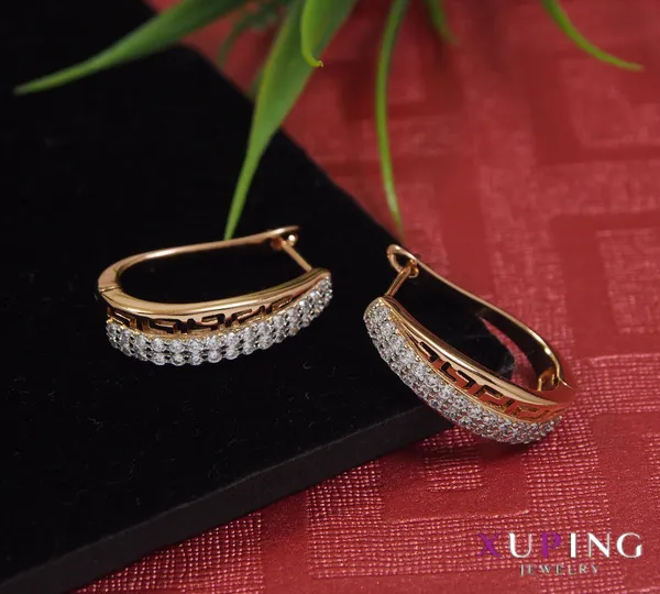 Gold_Plated_Curve_Shaped_Cubic_Zicronia_Xuping_Earring_For_Women_&_Girls