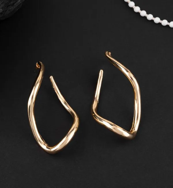Irrengular_Shape_Drop_Wen_Earring_For_Women_&_Girls