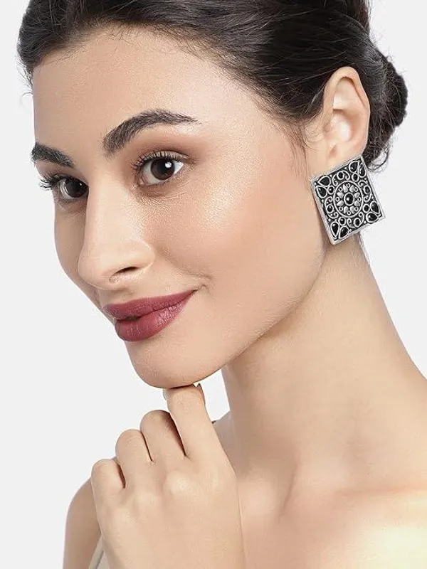 Antique_SilverPlated_Square_Stud_Earrings_With_Black_Accent_For_Women_&_Girls