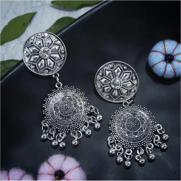 Antique_Silver_Plated_Floral_Circular_Design_Earring_With_Ghungroos-_AER_358_For_Women_&_Girls