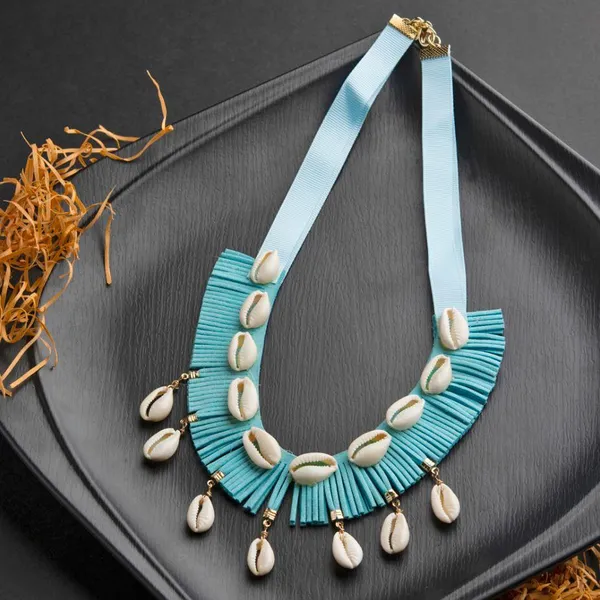 Cowrie_Shell_Handcrafted_Western_Choker_Necklace-_NK_1837_For_Women_&_Girls