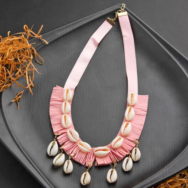 Cowrie_Shell_Handcrafted_Western_Choker_Necklace-_NK_1840_For_Women_&_Girls