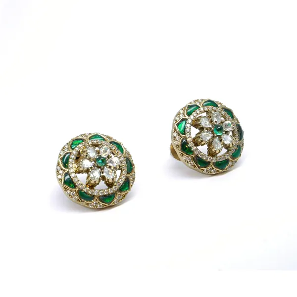 Elegant_Gold-Plated_Floral_Stud_Earrings_with_Emerald_Green_For_Women_&_Girls