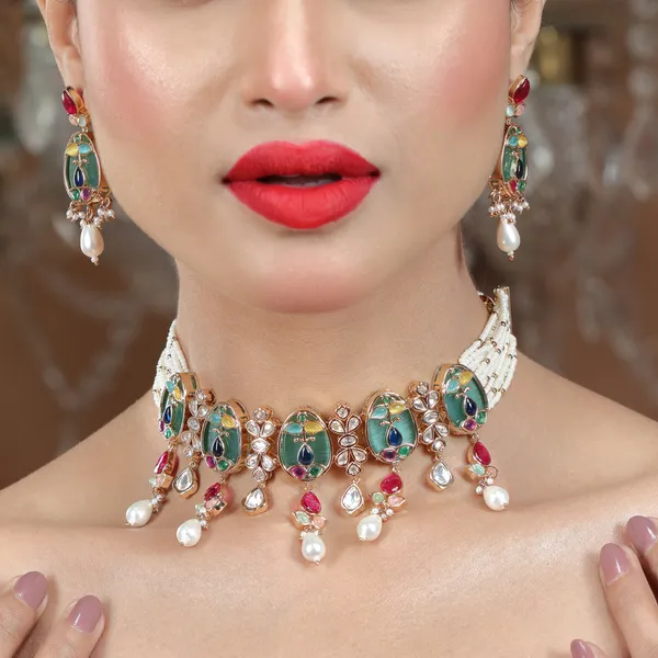 Elegant_Multicolor_Kundan_Bridal_Choker_Necklace_Set_with_Pe_For_Women_&_Girls