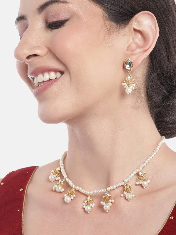 Elegant_Pearl_Drop_Necklace_Set_with_Gold-Plated_Accents_&_Matching_Earrings_For_Women_&_Girls