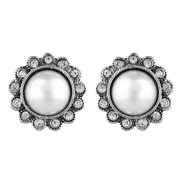 Elegant_Silver_Flower_Stud_Earrings_-_Delicate_and_Timeless_For_Women_&_Girls