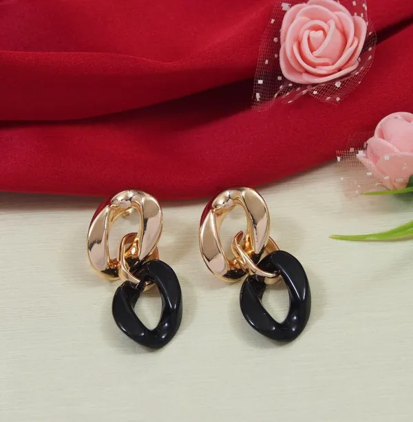 Gold_and_Black_Plated_Link_Chain_Drop_Earring-WER_3445_For_Women_&_Girls