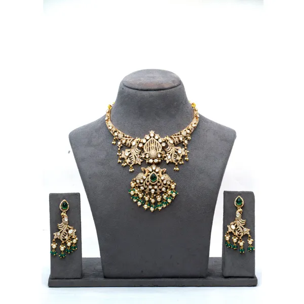 Gold-Plated_Antique_Bridal_Necklace_Set_with_Green_and_Pearl_Accents_For_Women_&_Girls