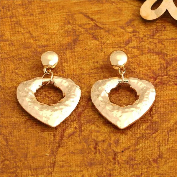Gold_Plated_Hand_Crafted_Heart_Shaped_Drop_Earring-_WER66_For_Women_&_Girls
