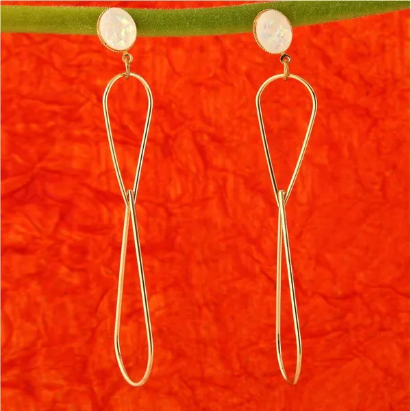 Gold_Plated_Interlinked_Tear_Drop_Shaped_Earring-_WER_545_For_Women_&_Girls