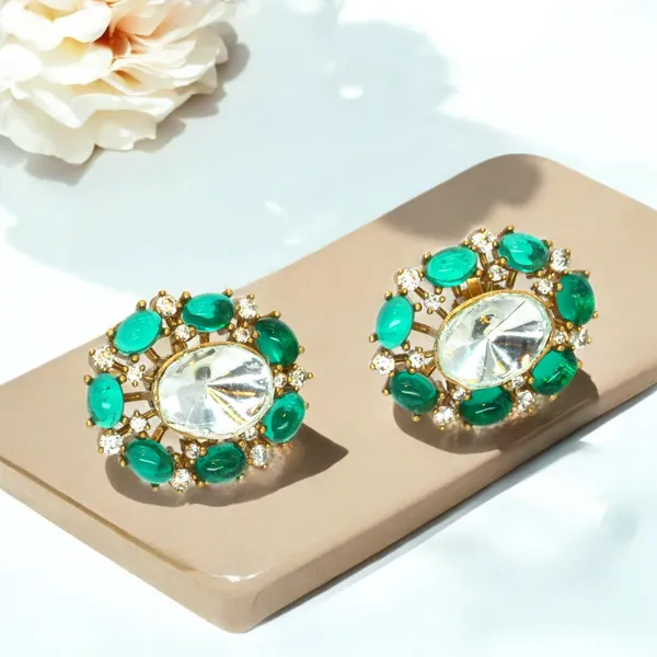 Gold-Plated_Oval_Stud_Earrings_with_Emerald_Green_and_Crysta_For_Women_&_Girls