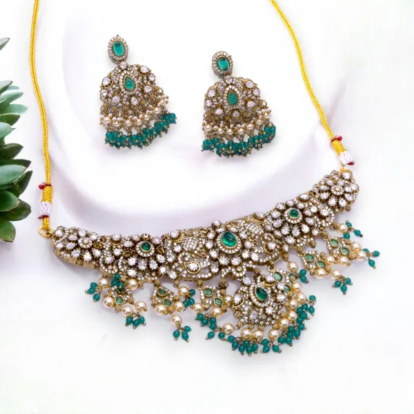 Gold-Plated_Pearl_and_Emerald_Choker_Necklace_Set_with_Matching_Earrings_For_Women_&_Girls