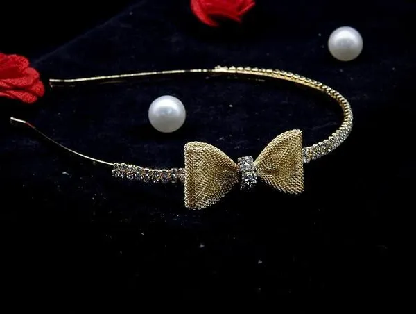 Gold-Toned_White_Rhinestone_Bow_Hairband_For_Women_&_Girls